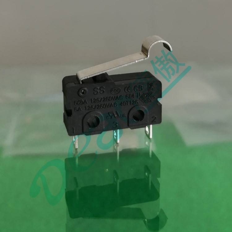 SS5-10N1-050基本型微動(dòng)開(kāi)關(guān)